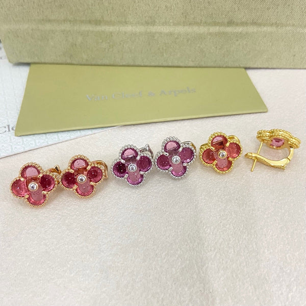 [⭐moonlume]2026 NEW  CLOVER 1 MOTIFPINK ENAMEL STUD EARRINGS WITH DIAMONDS2
