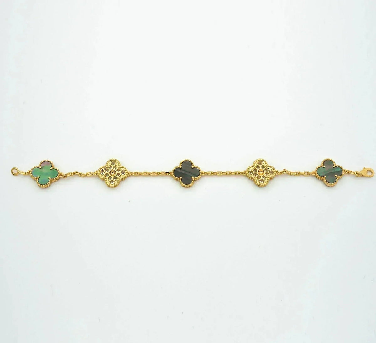 [⭐moonlume] CLOVER 5 MOTIF GRAY MOP BRACELET COLLECTION