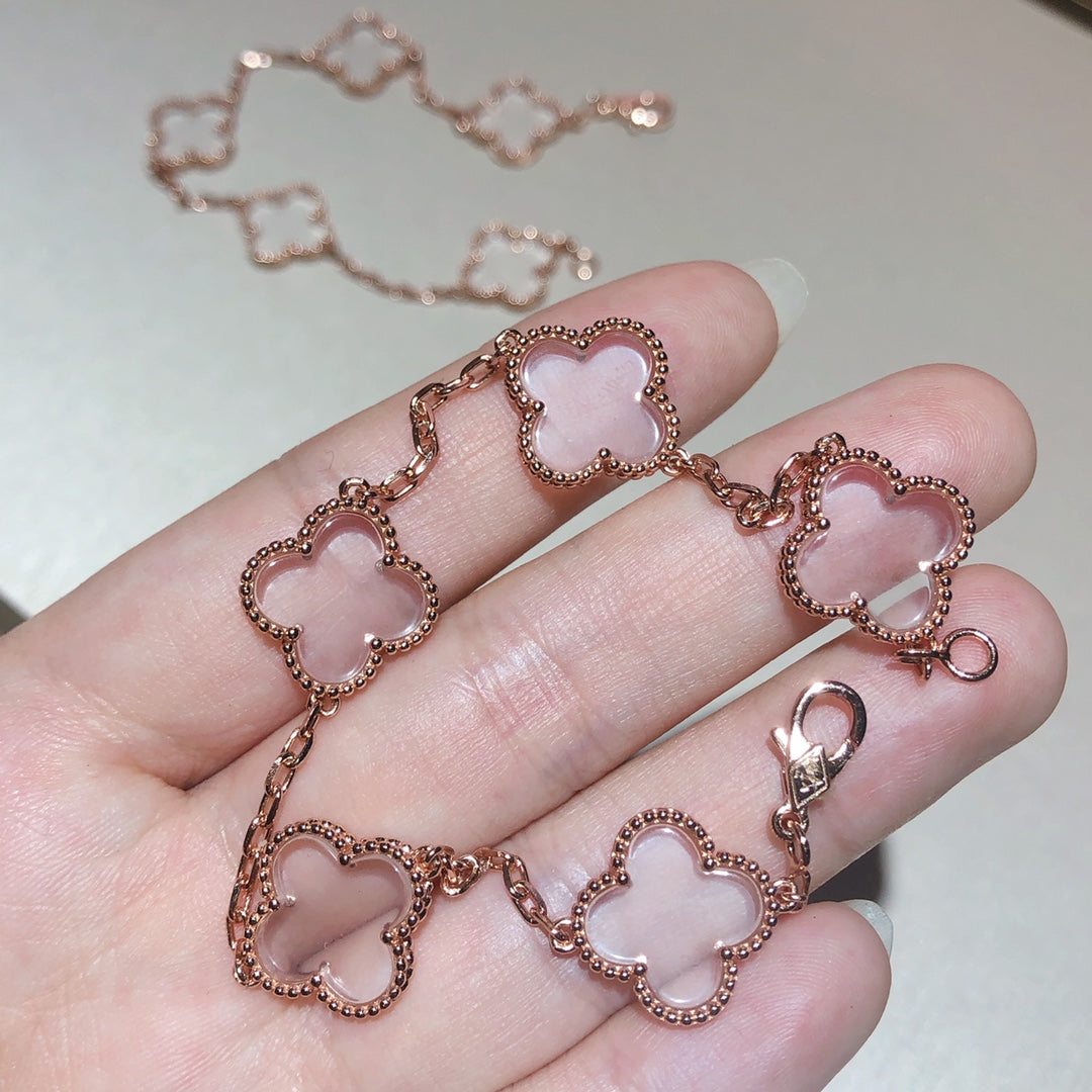 [⭐moonlume]CLOVER 5 MOTIF ROCK CRYSTAL BRACELET