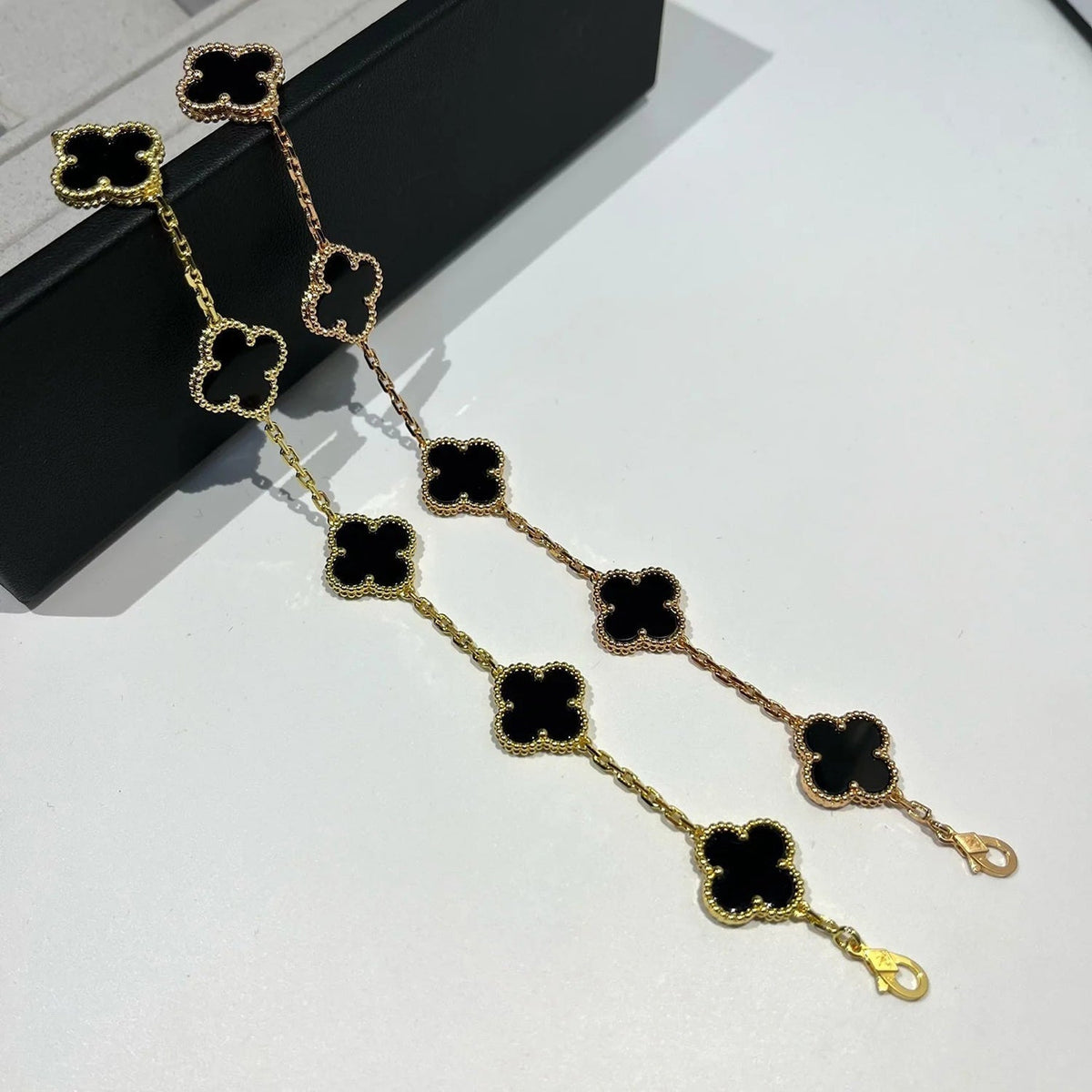 [⭐moonlume] CLOVER 5 MOTIF ONYXS BRACELET COLLECTION