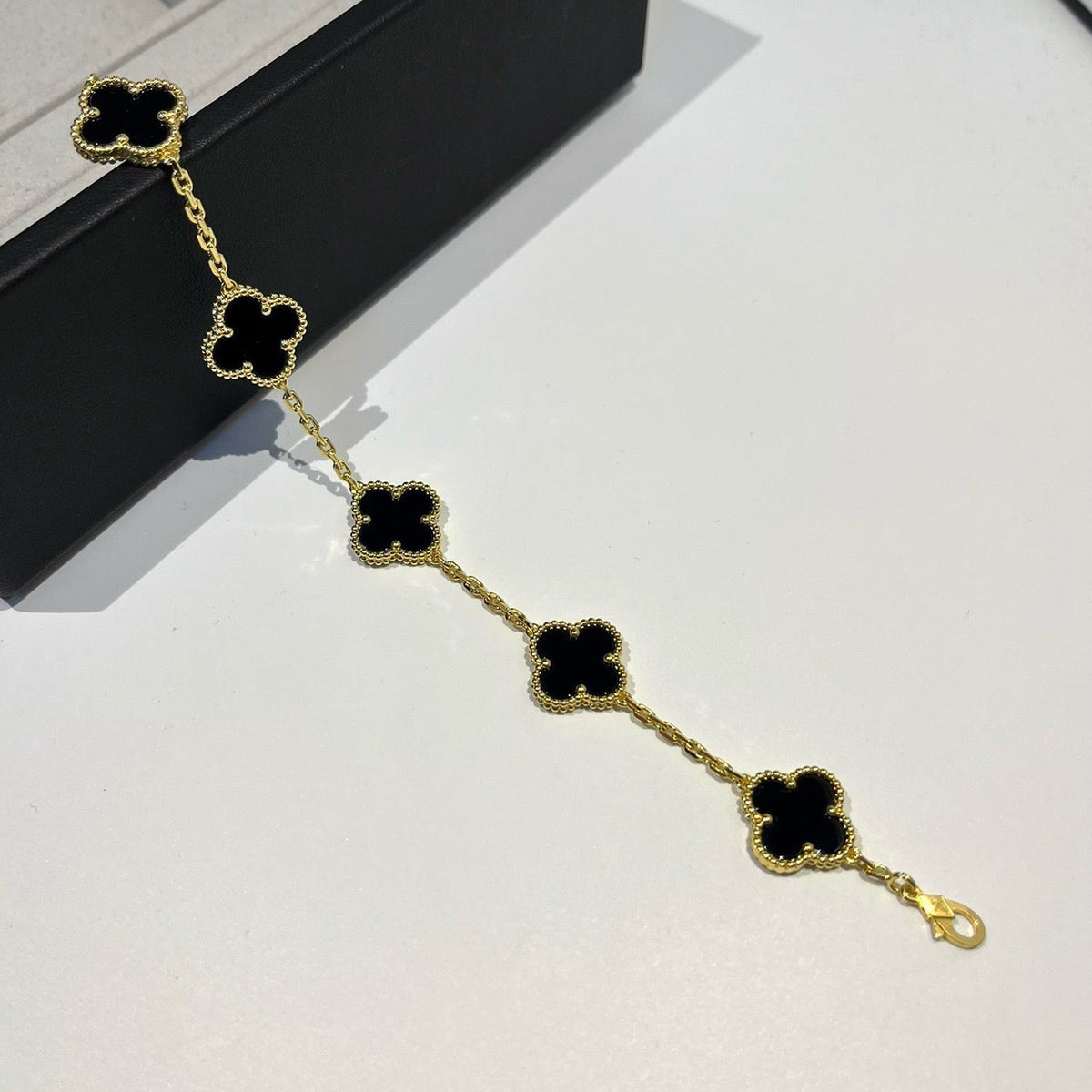 [⭐moonlume] CLOVER 5 MOTIF ONYXS BRACELET COLLECTION