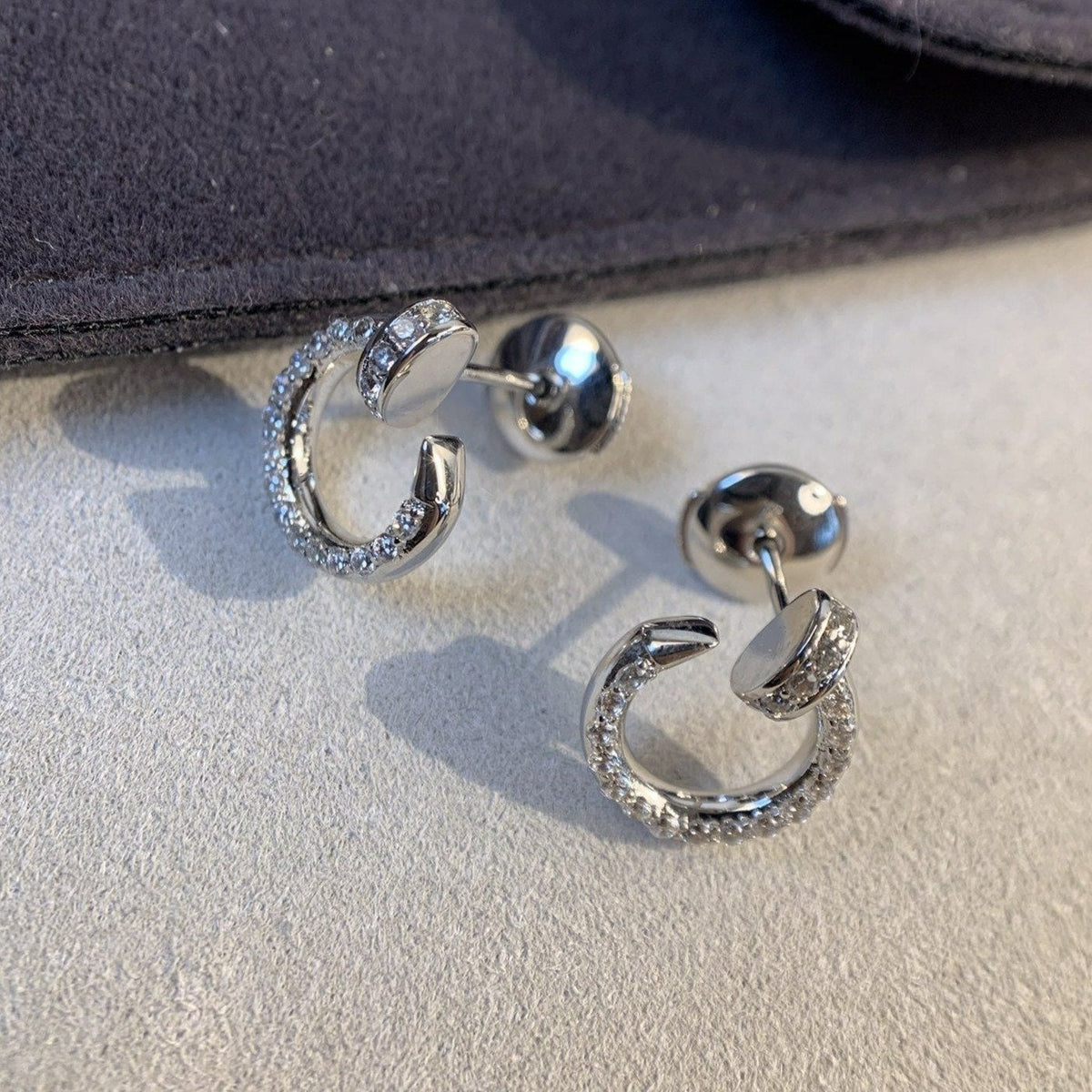 [⭐moonlume]JUSTE EARRINGS SILVER DIAMONDS