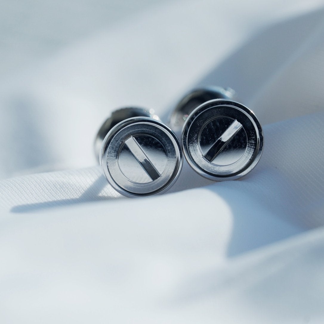 [⭐moonlume]LOVE EARRINGS SILVER 10MM