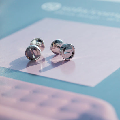 [⭐moonlume]LOVE EARRINGS SILVER 10MM