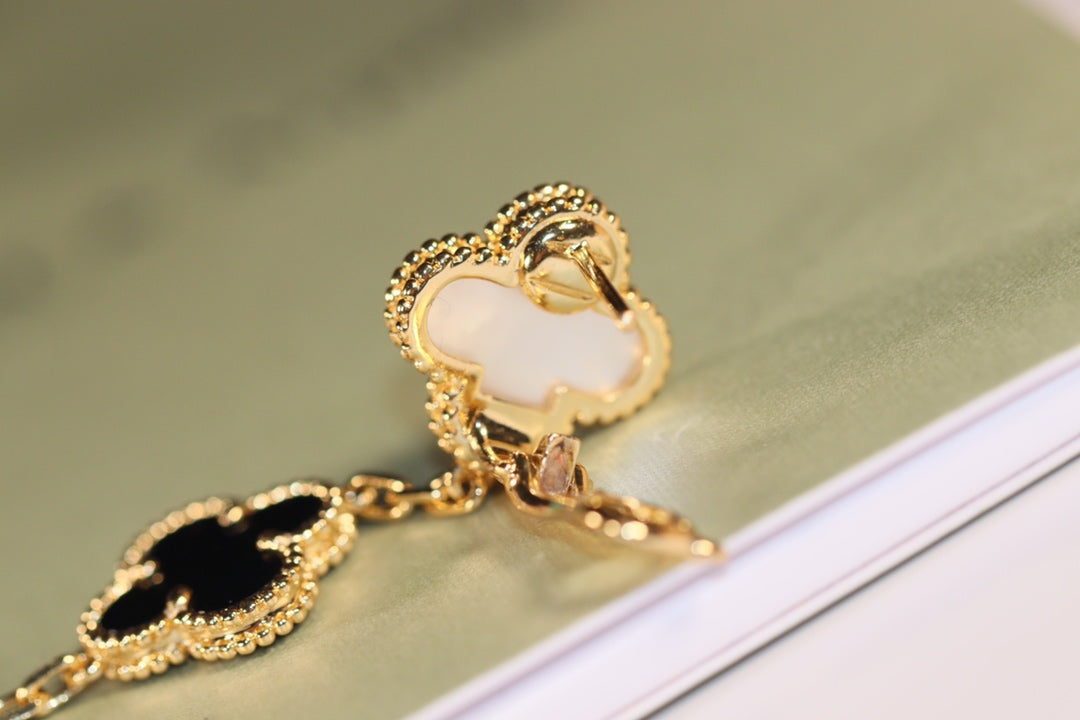 [⭐moonlume]CLOVER EARRINGS GOLD ONYX MOP 3 MOTIF