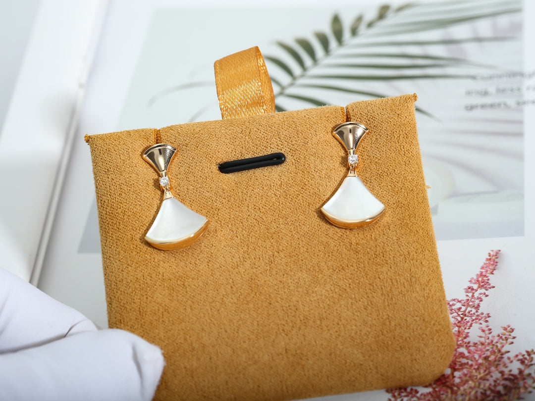 [⭐moonlume]DREAM MOP PINK GOLD EARRINGS