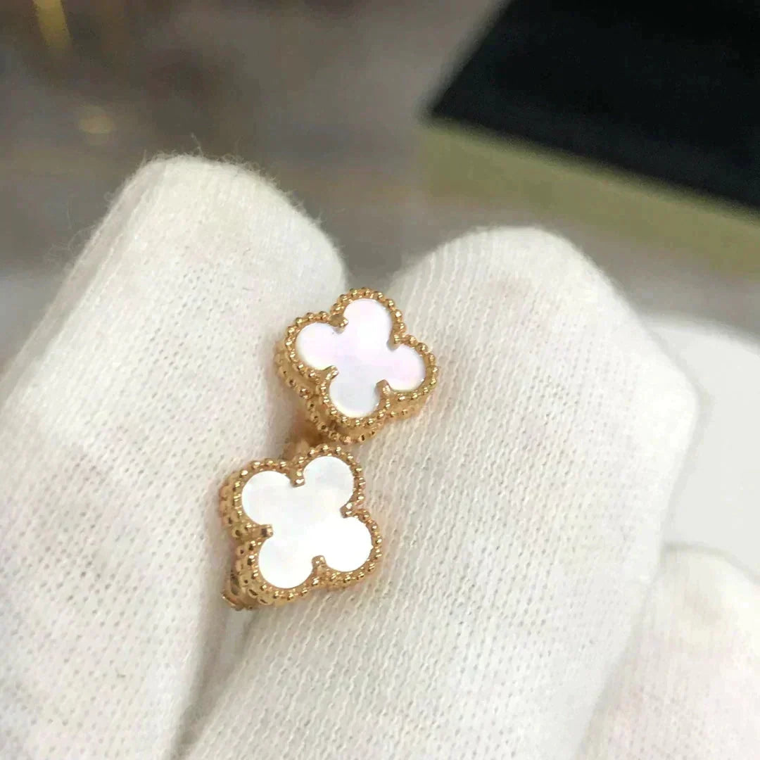 [⭐moonlume]CLOVER MINI 9.5MM WHITE MOP EARRINGS
