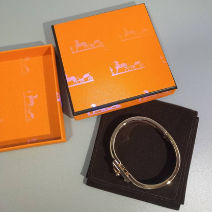 [⭐moonlume]H YELLOW BRACELET