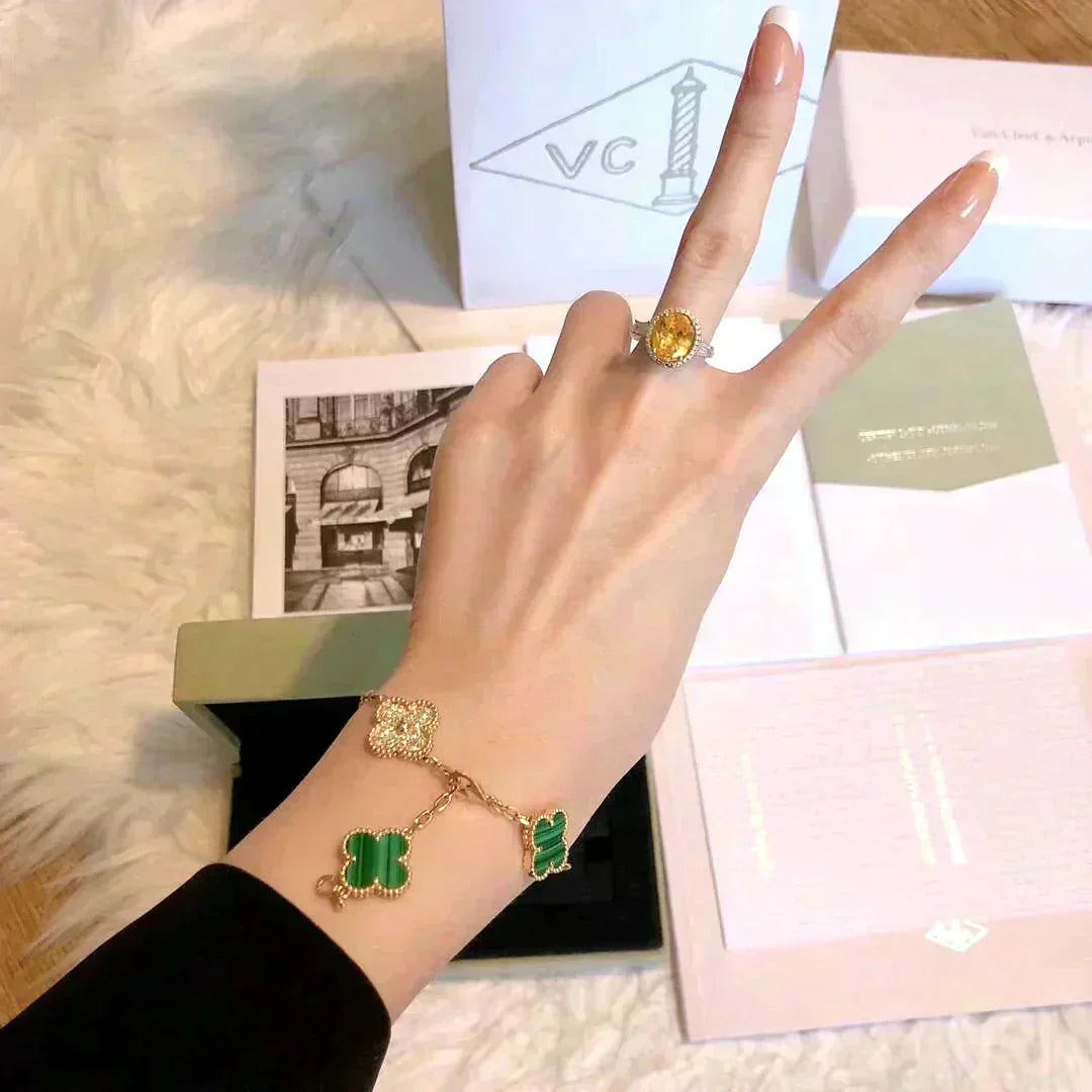 [⭐moonlume] CLOVER 5 MOTIF MALACHITE BRACELET COLLECTION