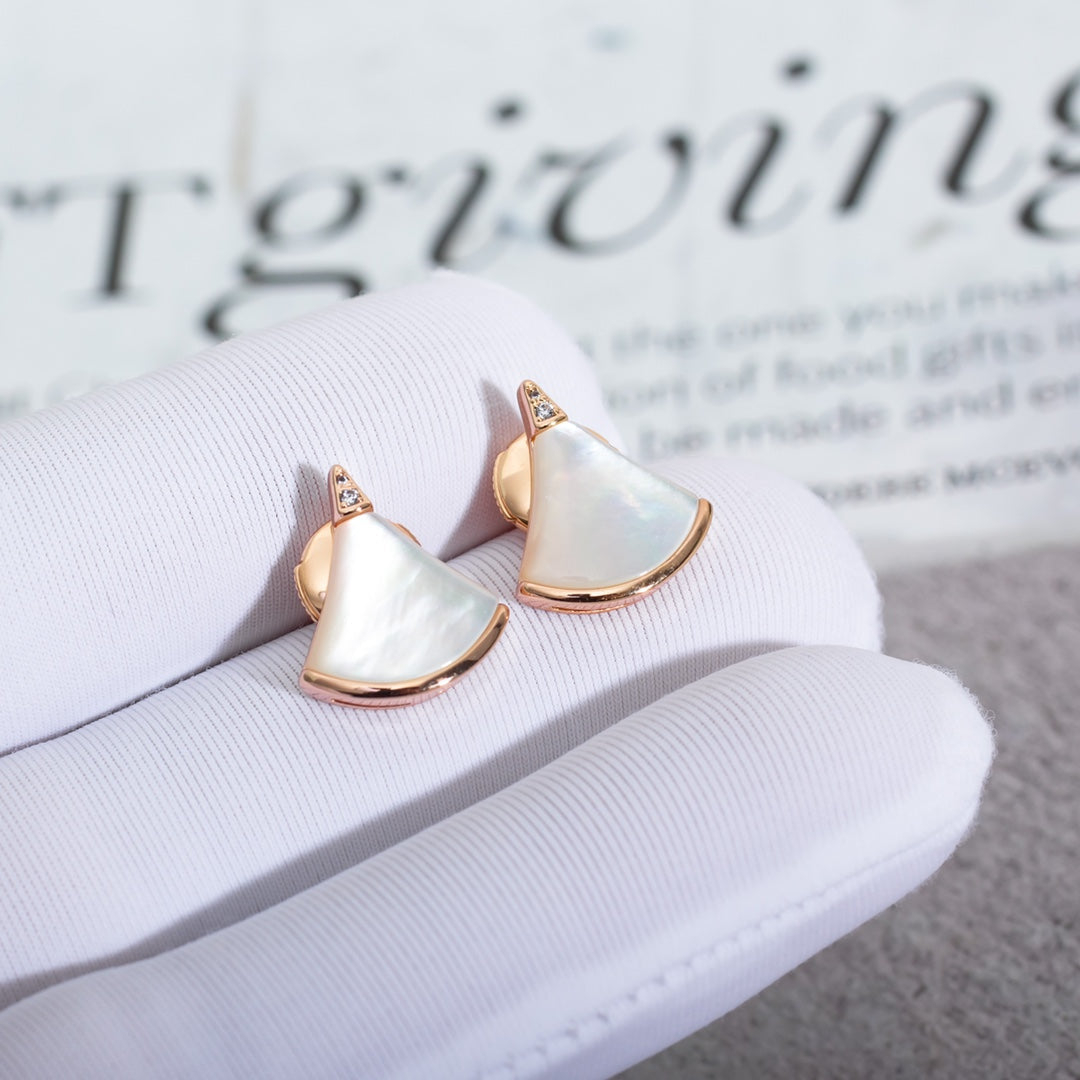 [⭐moonlume]DIVAS DREAM EARRINGS PINK GOLD