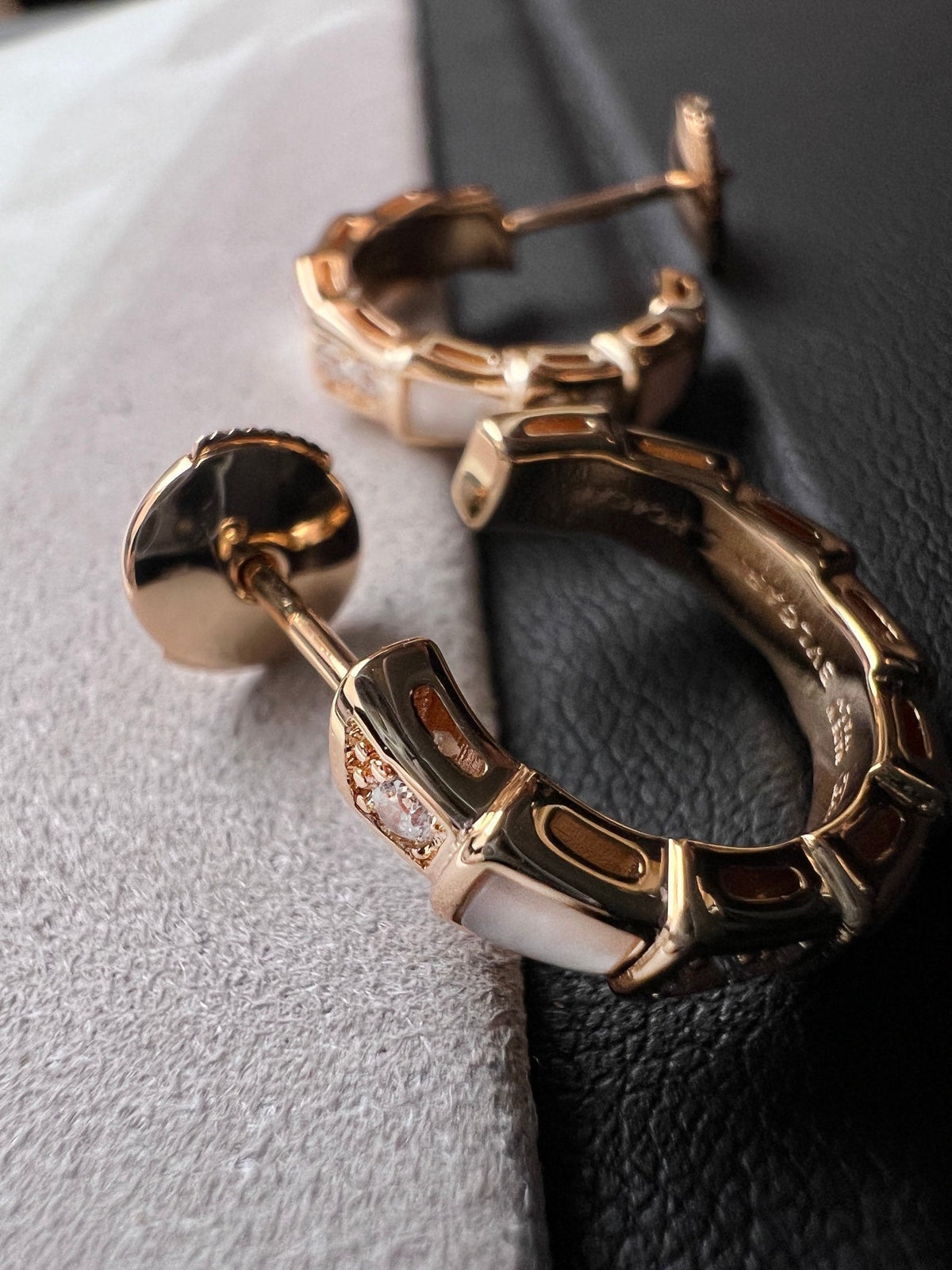 [⭐moonlume]SERPENTI MOP PINK GOLD EARRINGS