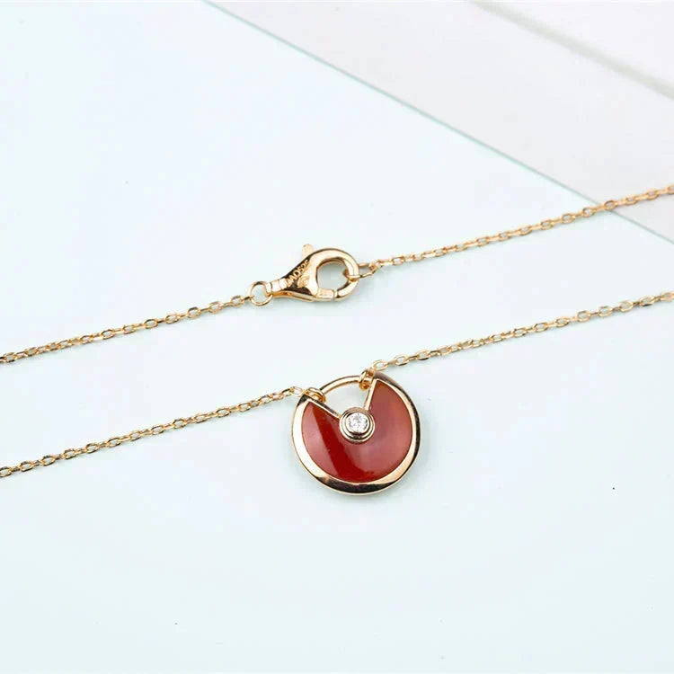 [⭐moonlume]AMULETTE GOLD CARNELIAN ONYX NECKLACE