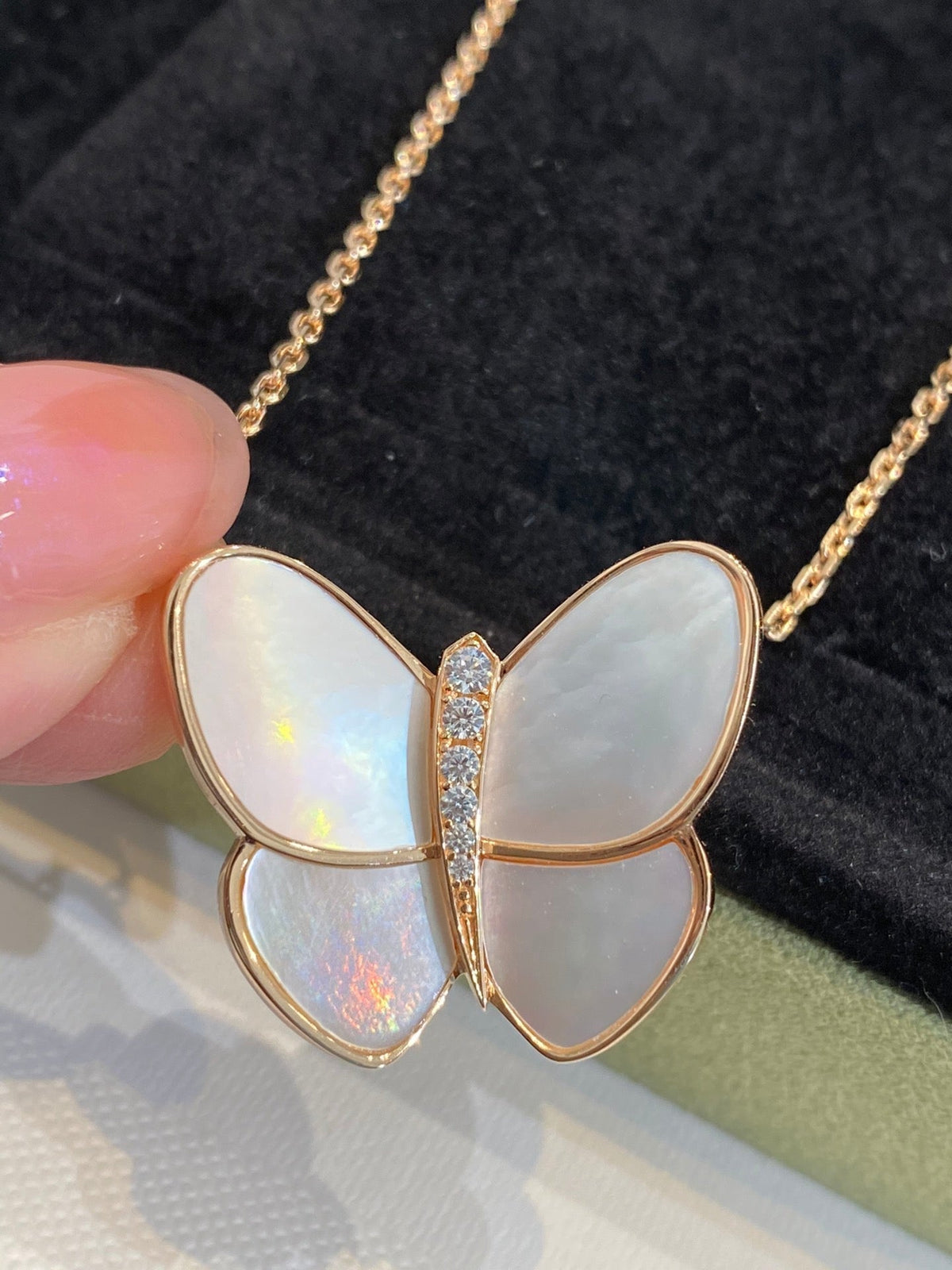 [⭐moonlume]BUTTERFLY GOLD MOP DIAMOND NECKLACE