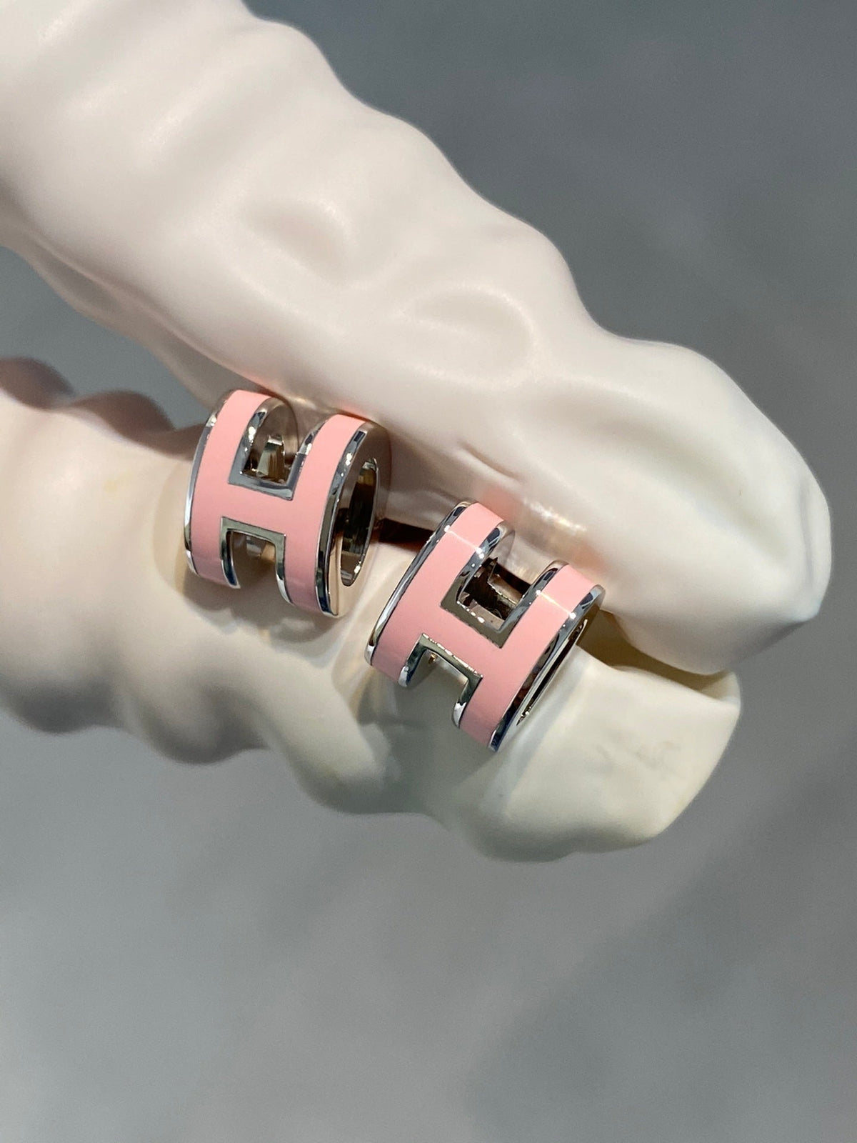 [⭐moonlume]MINI POP H SILVER EARRINGS PINK