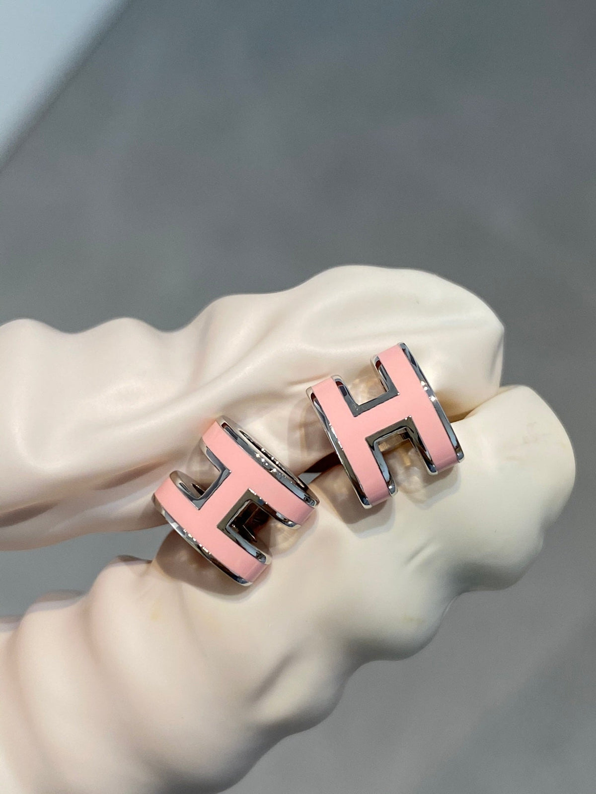 [⭐moonlume]MINI POP H SILVER EARRINGS PINK