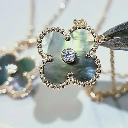 [⭐moonlume]CLOVER 15MM DIAMOND AND MOTHER-OF-GREY NECKLACE