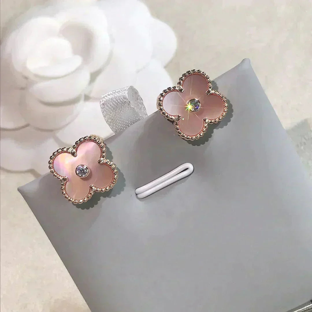 [⭐moonlume]CLOVER MEDIUM 1 MOTIFS  PINK MOP DIAMOND EARRINGS