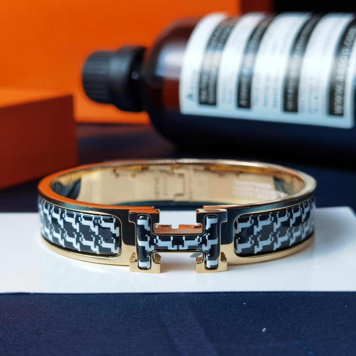 [⭐moonlume]H HORSE BRACELET 12MM