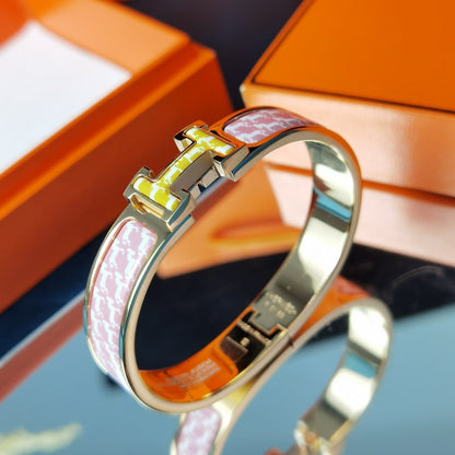 [⭐moonlume]H HORSE BRACELET 12MM