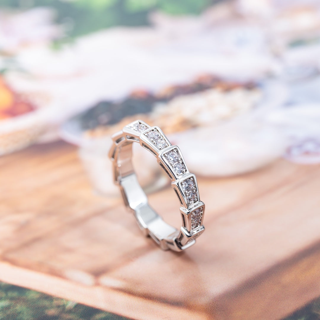 [⭐moonlume]SERPENTI RING SILVER DIAMOND PAVED 3MM