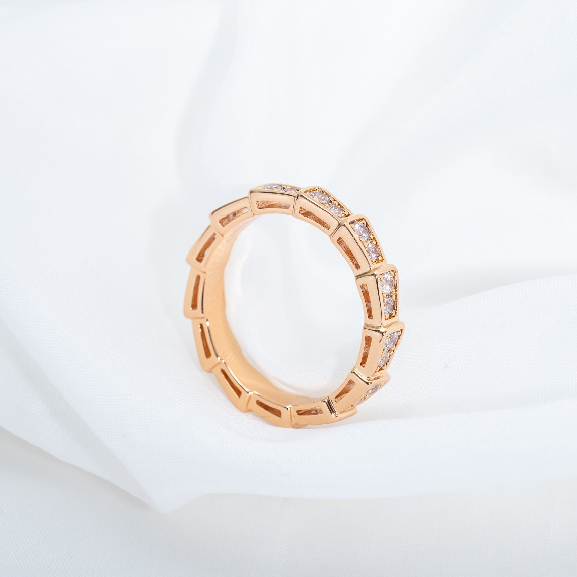 [⭐moonlume]SERPENTI RING PINK GOLD DIAMOND PAVED 3MM