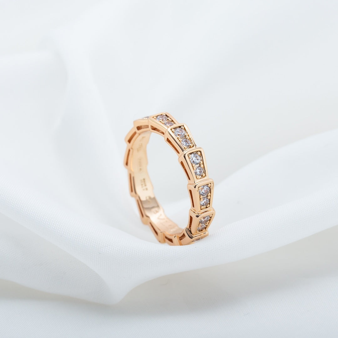 [⭐moonlume]SERPENTI RING PINK GOLD DIAMOND PAVED 3MM