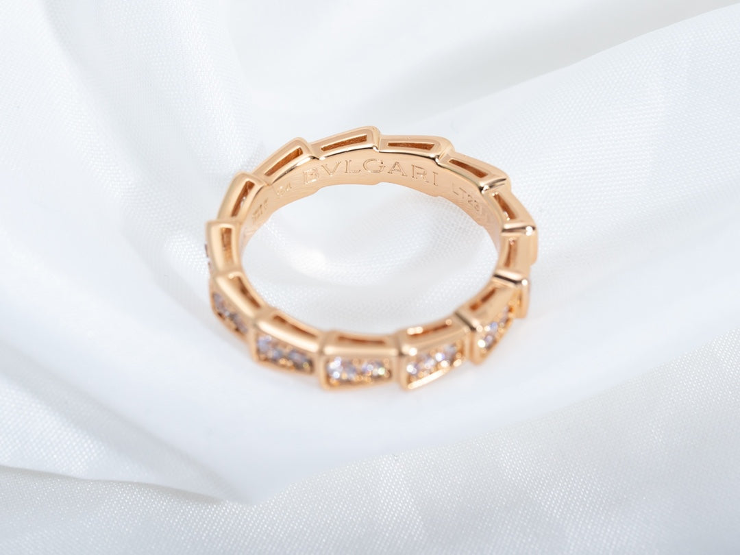[⭐moonlume]SERPENTI RING PINK GOLD DIAMOND PAVED 3MM
