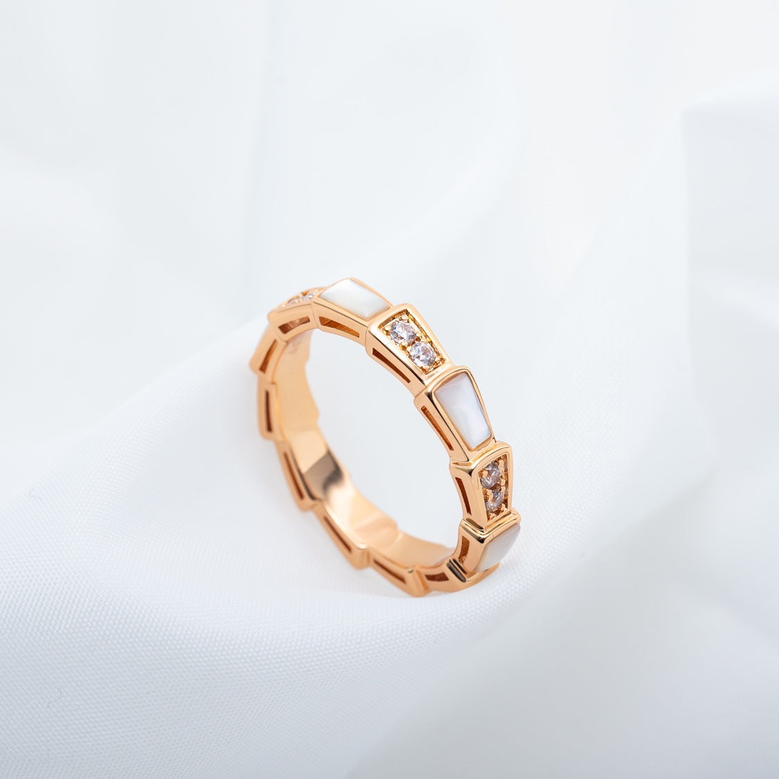 [⭐moonlume]SERPENTI RING PINK GOLD DIAMOND MOP 3MM