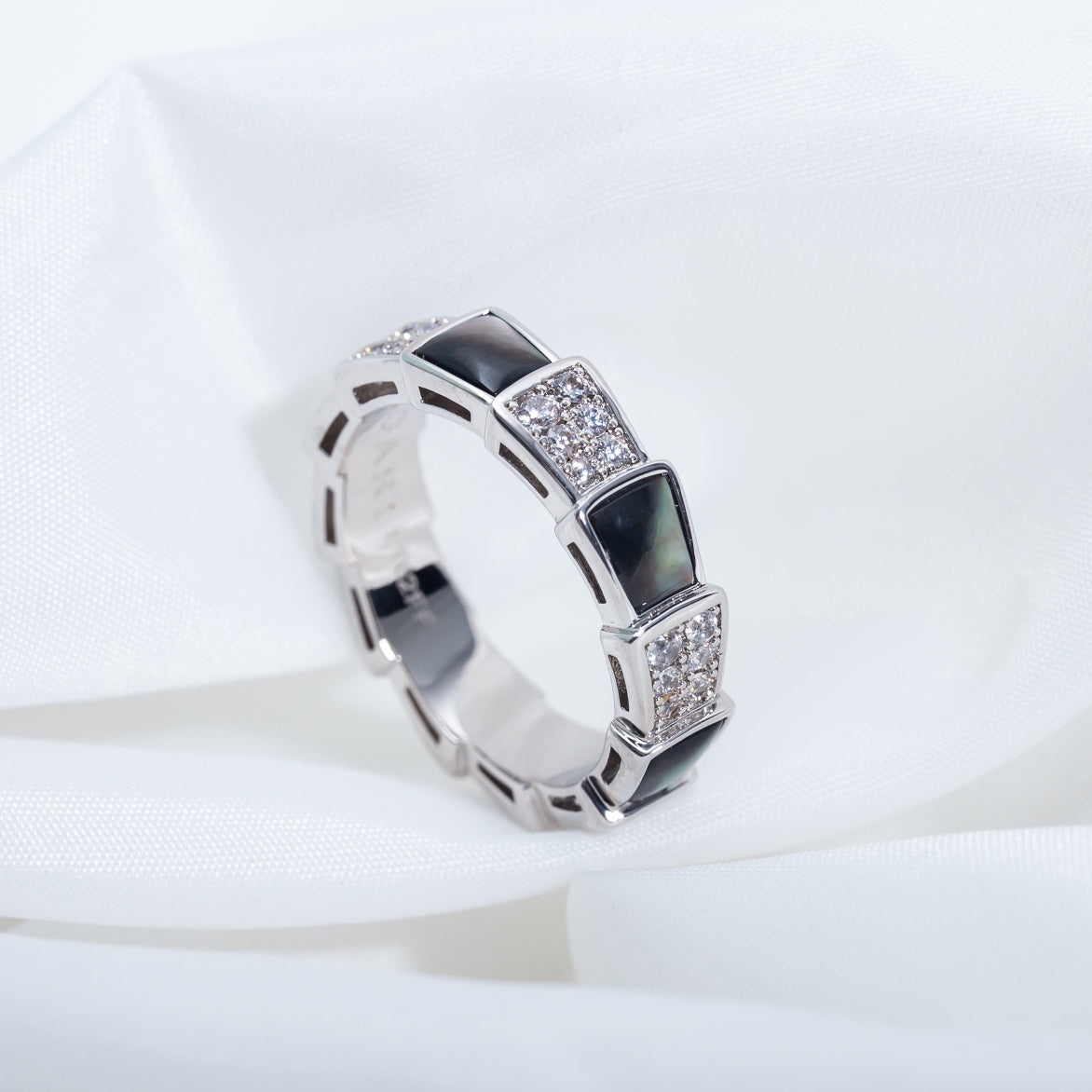 [⭐moonlume]SERPENTI RING SILVER DIAMOND BLACK MOP 4MM