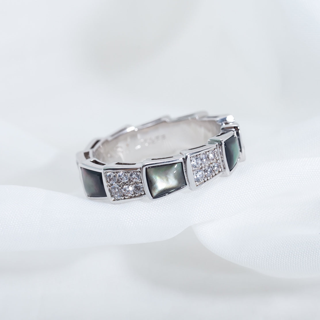 [⭐moonlume]SERPENTI RING SILVER DIAMOND BLACK MOP 4MM