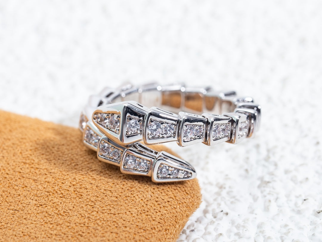 [⭐moonlume]SERPENTI RING SILVER DIAMOND PAVED 4MM