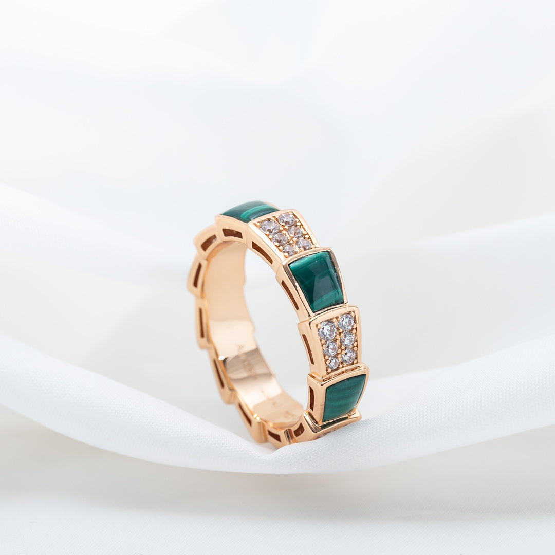[⭐moonlume]SERPENTI RING PINK GOLD MALACHITE DIAMOND PAVED 4MM