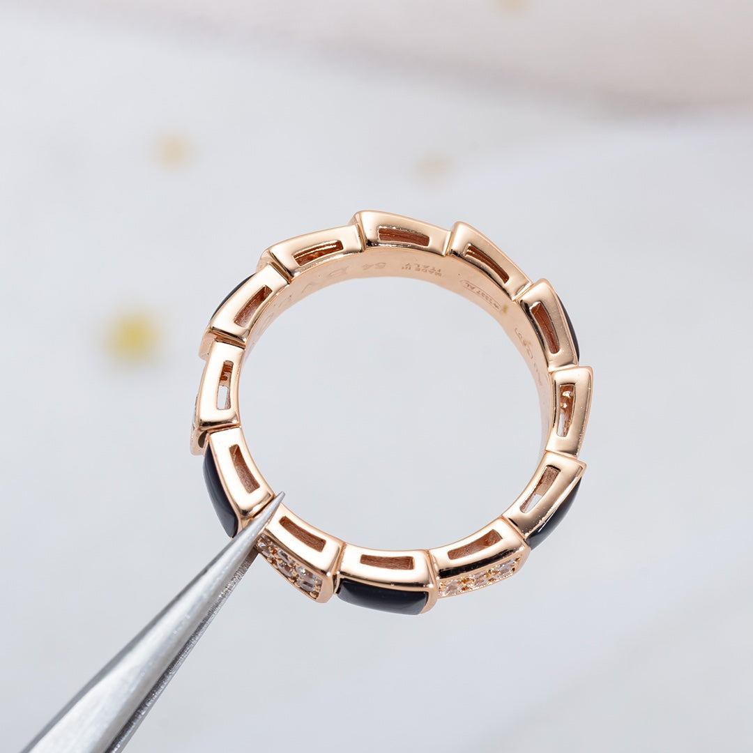 [⭐moonlume]SERPENTI RING PINK GOLD BLACK MOP DIAMOND PAVED 4MM