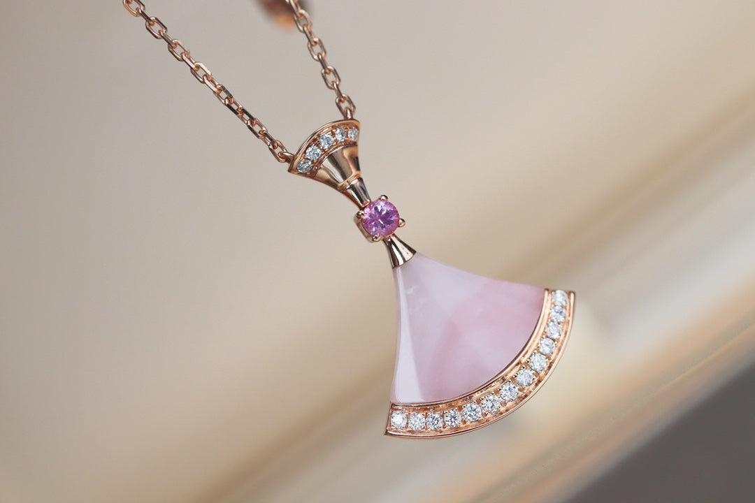 [⭐moonlume]DREAM NECKLACE PINK MOP DIAMOND