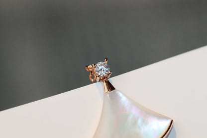 [⭐moonlume]DREAM NECKLACE WHITE MOP PINK GOLD 1 DIAMOND