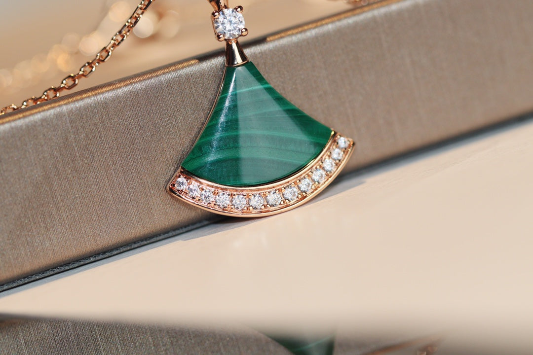 [⭐moonlume]DREAM NECKLACE MALACHITE DIAMOND