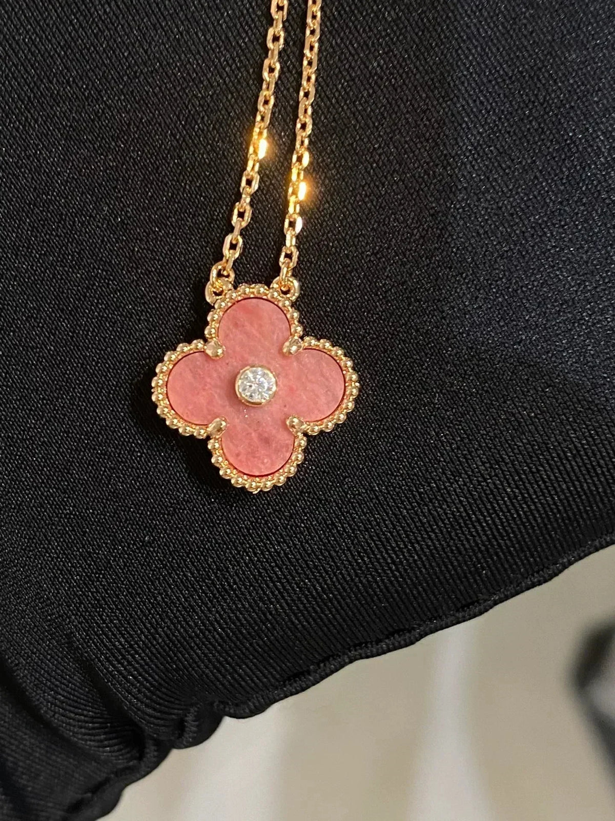 [⭐moonlume]CLOVER 15MM DIAMOND RHODONITE NECKLACE