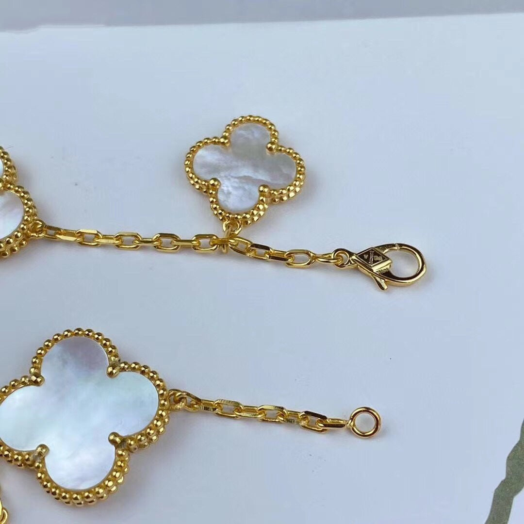 [⭐moonlume]MAGIC CLOVER MOP GOLD BRACELET 5 MOTIFS