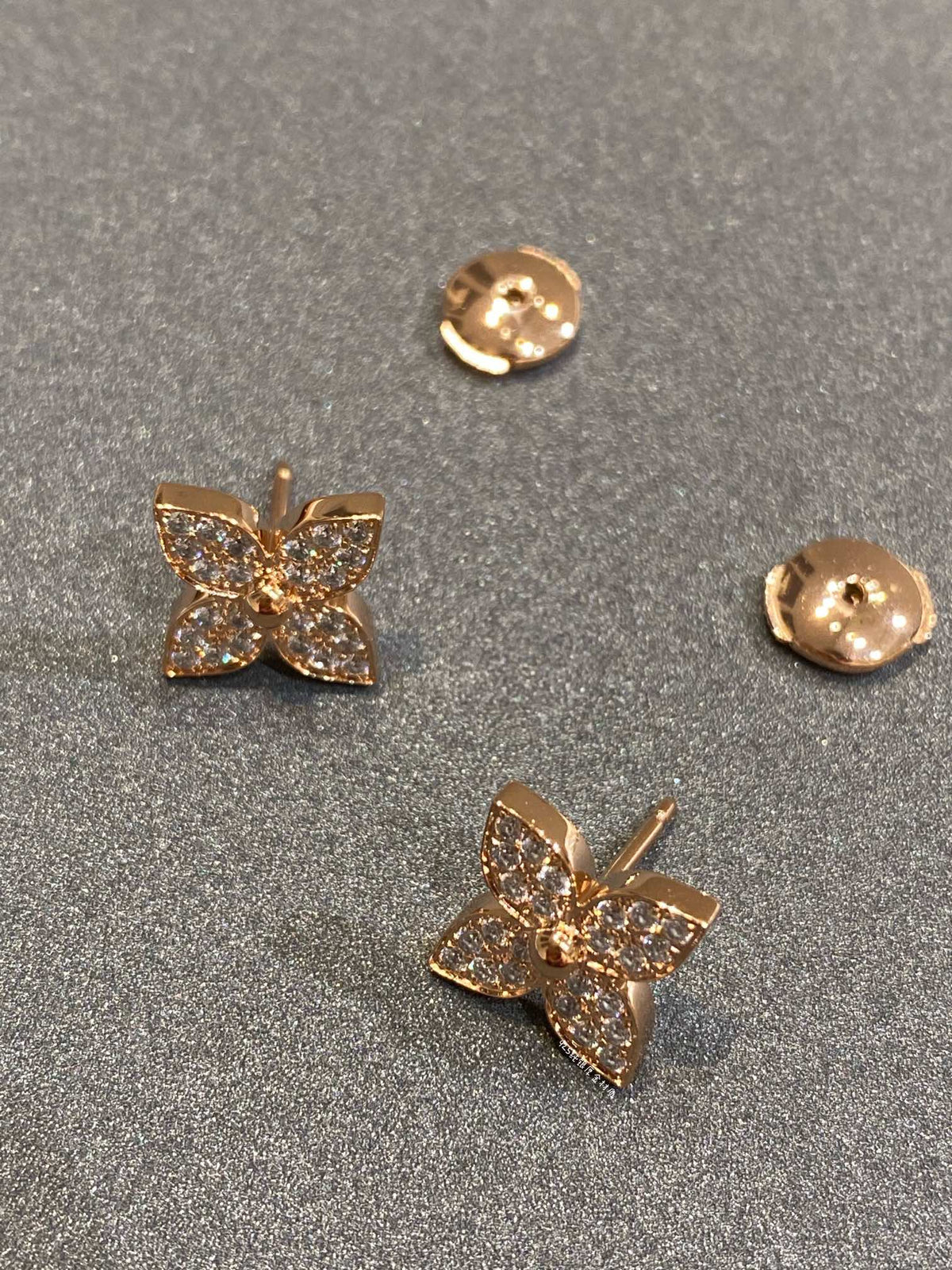 [⭐moonlume]STAR DIAMOND EARRINGS