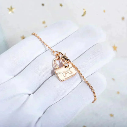 [⭐moonlume]AMULETTE PEDANT ROSE GOLD NECKLACE