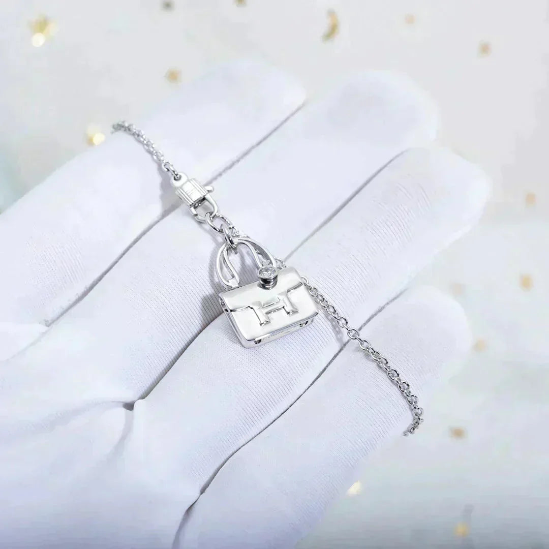 [⭐moonlume]AMULETTE PEDANT SILVER NECKLACE