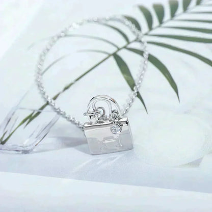 [⭐moonlume]AMULETTE PEDANT SILVER NECKLACE