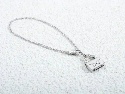 [⭐moonlume]AMULETTE PEDANT SILVER NECKLACE