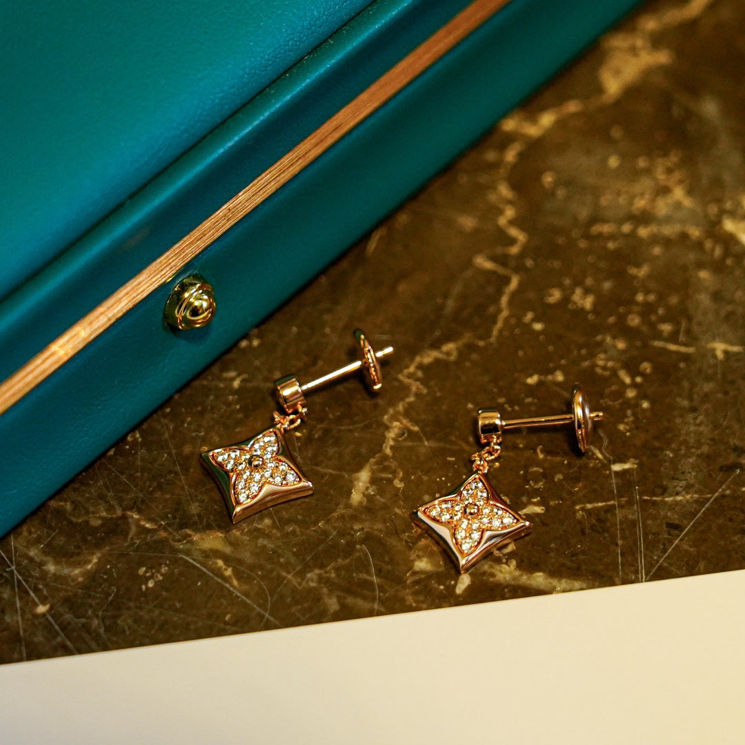 [⭐moonlume]STAR DIAMONDS EARRINGS GOLD