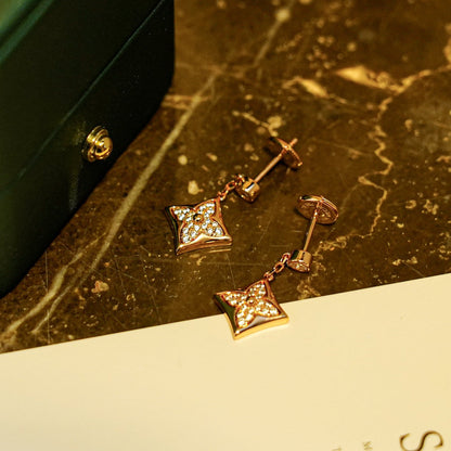 [⭐moonlume]STAR DIAMONDS EARRINGS GOLD