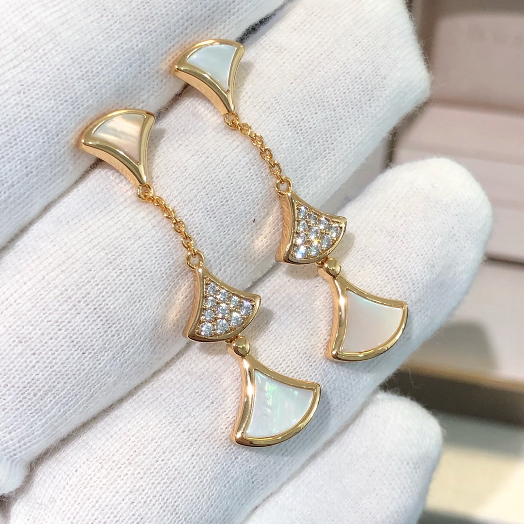 [⭐moonlume]DREAM EARRINGS 3 MOTIFS DIAMOND MOP PINK GOLD