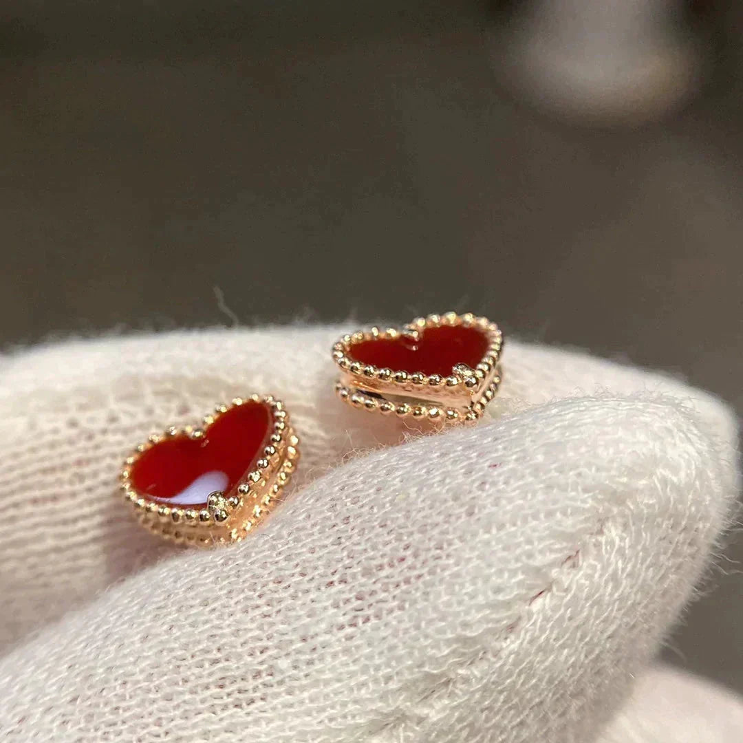 [⭐moonlume]HEART CARNELIAN STUD EARRINGS