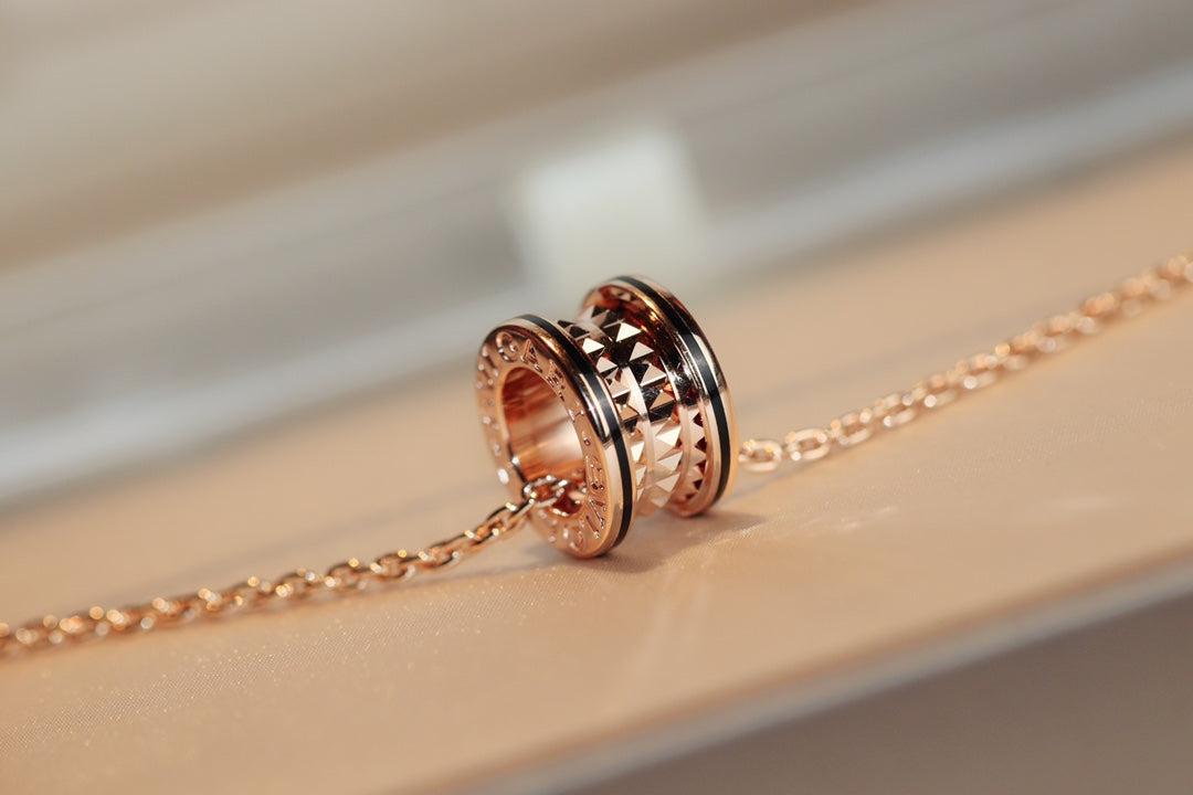 [⭐moonlume]ZERO 1 ROCK PEDANT PINK GOLD BLACK NECKLACE