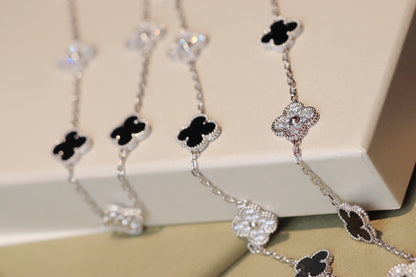 [⭐moonlume]CLOVER 20 MOTIFS ONYX DIAMOND SILVER