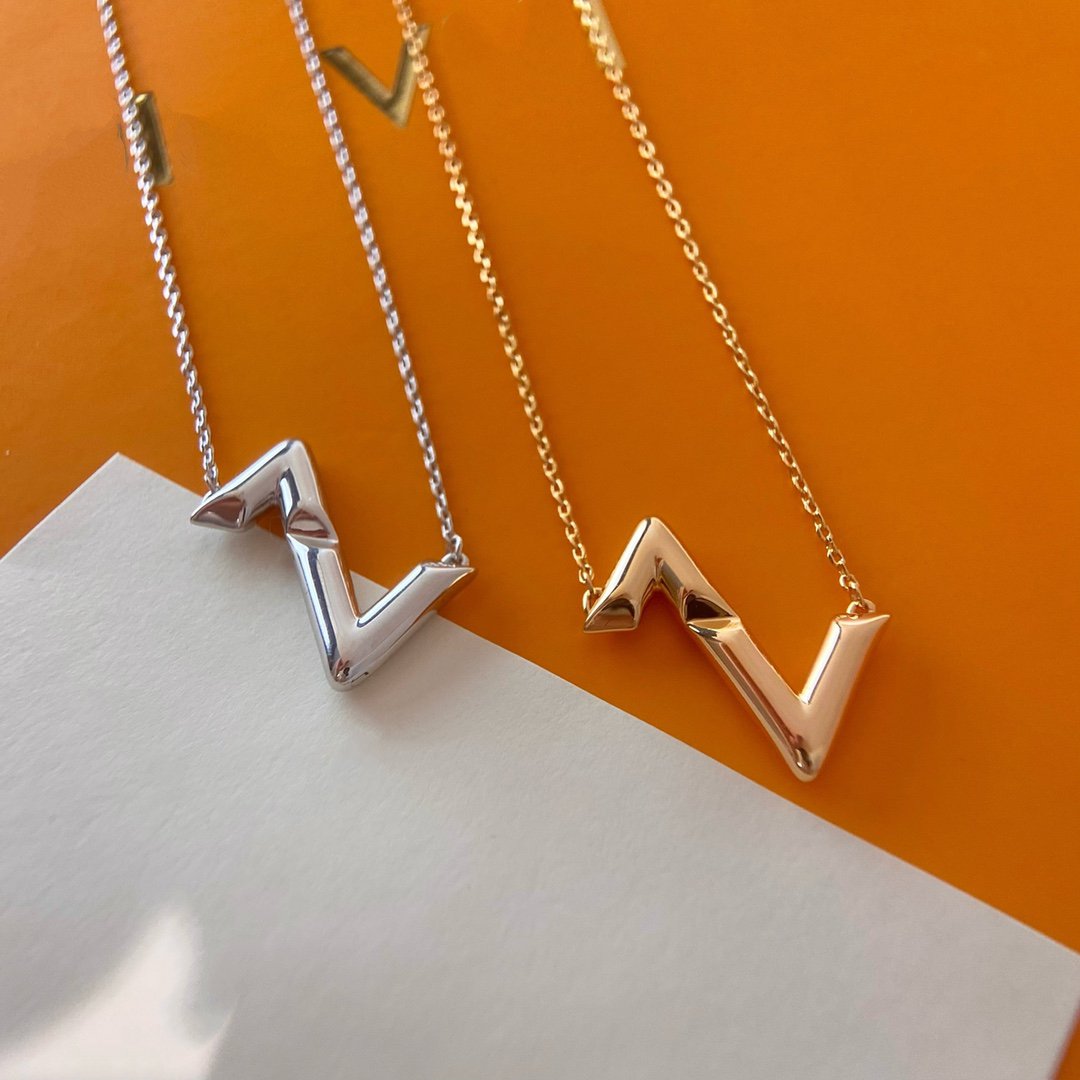 [⭐moonlume]VOLTE UPSIDE DOWN NECKLACE